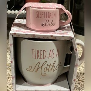 “Tired as a mother” mug set